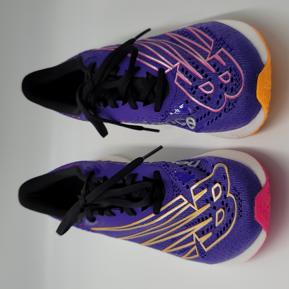 C New Balance FuelCell RC Elite V2, Deep Violet